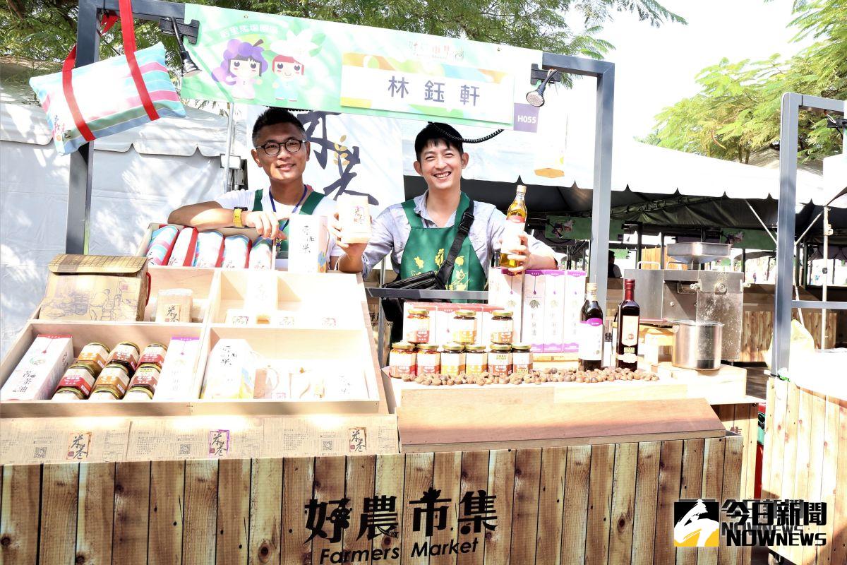 ▲台中花博開幕，農業局規劃「好農市集」，邀請全國超過200個農漁畜產攤位展售，開幕日同步在三大園區登場(圖／記者柳榮俊攝2018.10.25)