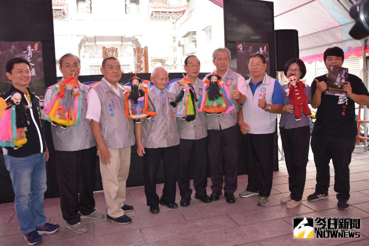 ▲長義閣掌中劇團年度大戲「青天·願」11月2日晚上將於嘉義市文化局音樂廳演出。（圖／記者郭政隆攝影2018.10.26）