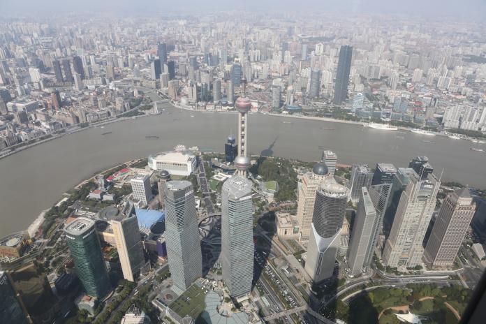 ▲上海中心大廈頂層一覽外灘景色。（圖／資料照片)