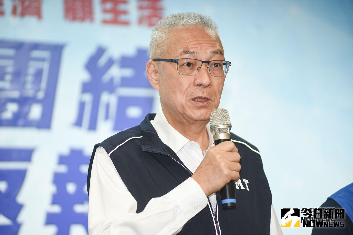 國民黨主席吳敦義出席「金門、連江、澎湖縣長提名候選人發表區域共同政見」記者會。（圖／記者陳明安攝，2018.10.30）