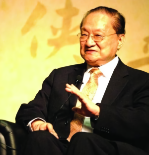 ▲武俠小說大師金庸（如圖）據傳心目中最美的女人、最仰慕的女人就是夏夢。（圖／翻攝自微博）