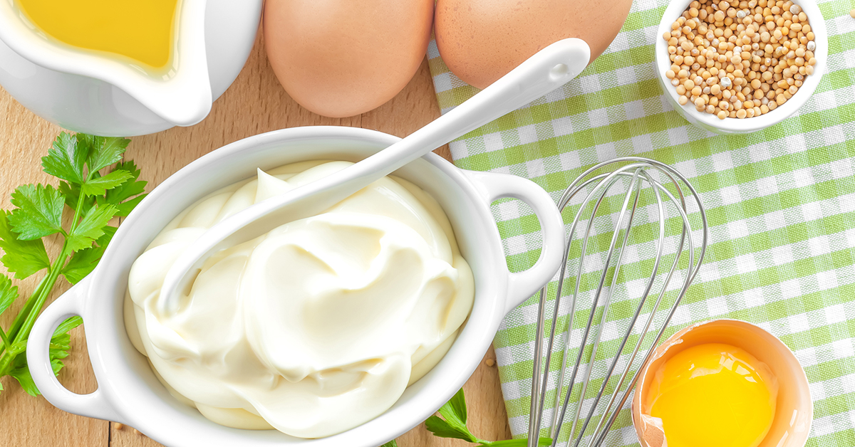 ▲美乃滋酸酸甜便的滋味是許多人的最愛，常用在三明治、串燒、披薩、章魚燒、涼拌小菜，可說是百搭醬料。（圖／ingimage）