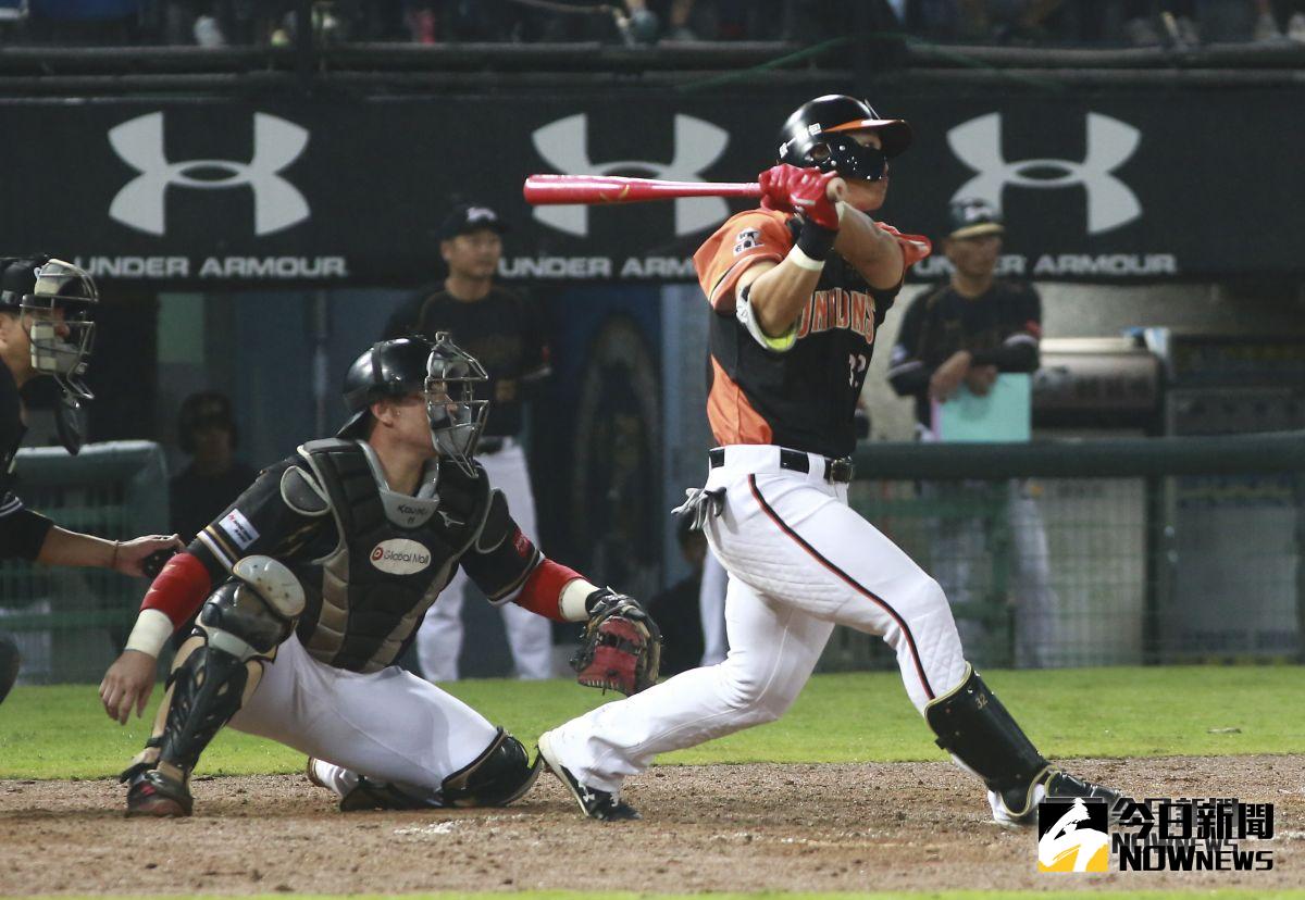 ▲ 中華職棒總冠軍賽 Lamigo桃猿vs.統一7-ELEVEn獅，統一7-ELEVEn獅蘇智傑。（圖／記者葉政勳攝 , 2018.11.03）