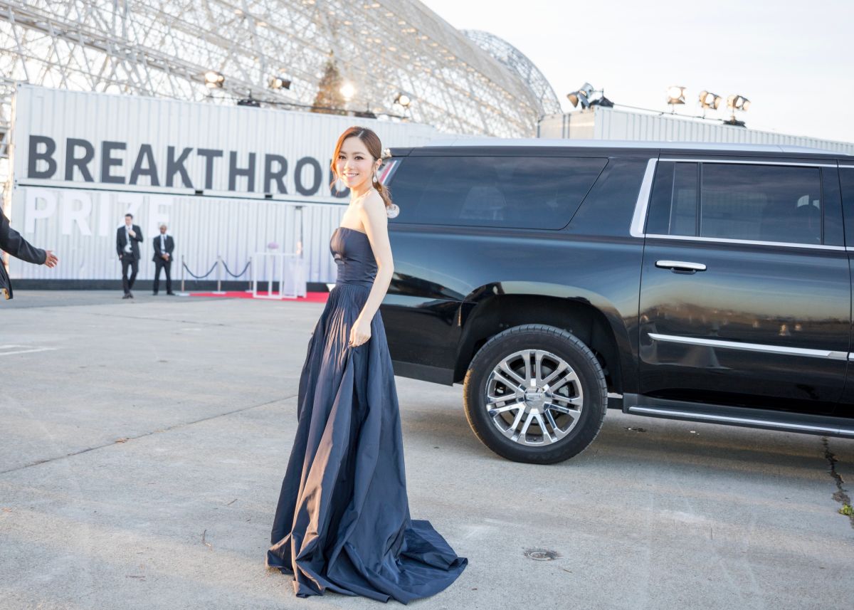 ▲鄧紫棋登上NASA突破獎舞台，演唱中文歌曲〈光年之外〉。（圖／蜂鳥音樂提供, 2018.11.06）