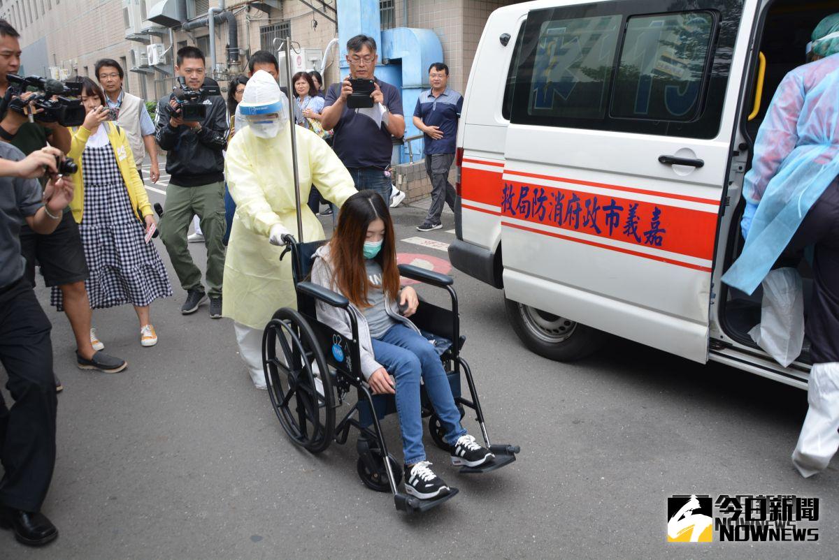 ▲醫院模擬啟動流感感染個案收治。（圖／記者郭政隆攝影2018.11.7）