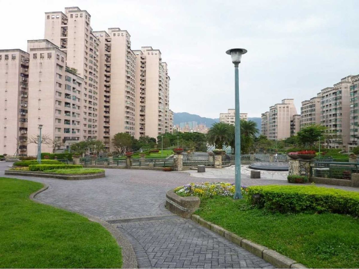 ▲蘆洲、汐止日前獲得WHO西太平洋區健康城市認證（圖／信義房屋提供）