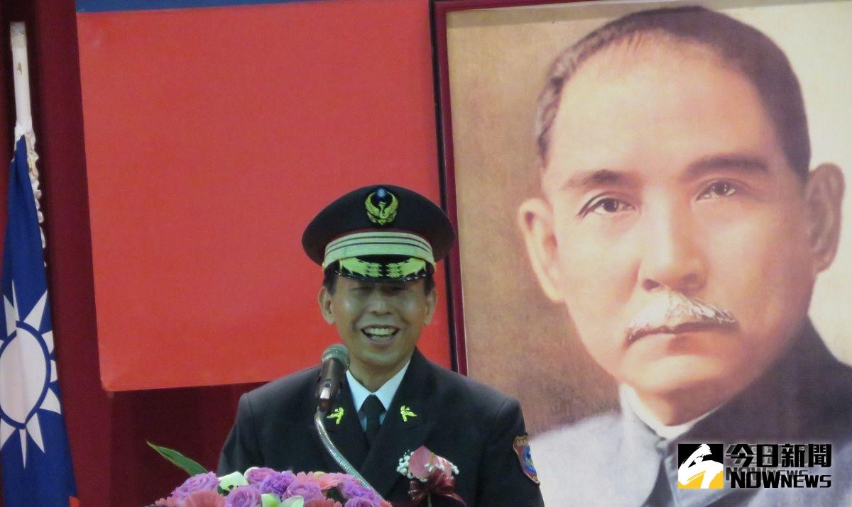 ▲新任嘉義縣消防局長呂清海。（圖/記者 鍾 聲 攝，2018.11.08）