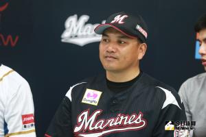 ▲李杜軒與前大聯盟球星井口資仁交情匪淺，兩人的深厚友誼也直接促成多年來台日棒球教室的成功舉辦。（圖／記者葉政勳攝）