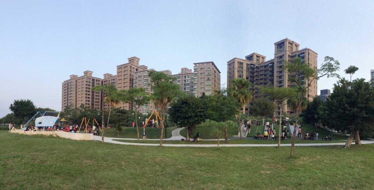 ▲信義房屋蘆洲店專案經理費皓翔建議，若是頂客族夫妻，建議選擇離捷運站10分鐘路程的位置可降低房價負擔。(圖/信義房屋提供)