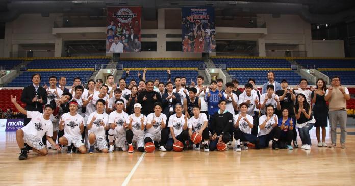 首度舉辦的台韓明星籃球賽圓滿落幕，由來訪的韓國明星代表隊獲勝。