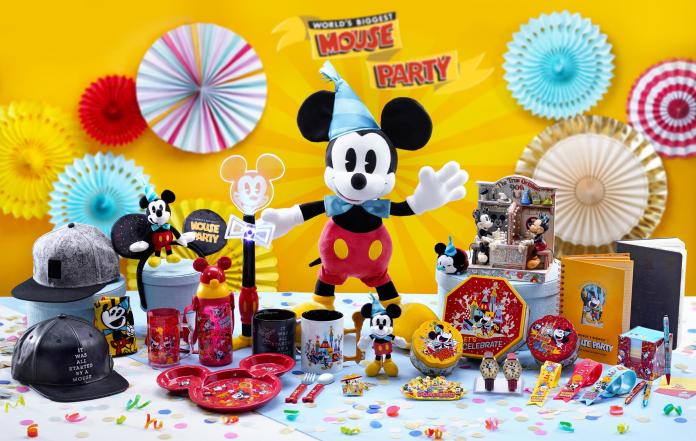 ▲迪士尼卡通明星即將在 11 月 18 日歡度 90 歲生日，香港迪士尼樂園也自即日起至明（ 2019 ）年 2 月舉辦「 World's Biggest Mouse Party 米奇 90 派對盛事」。（圖／香港迪士尼樂園）