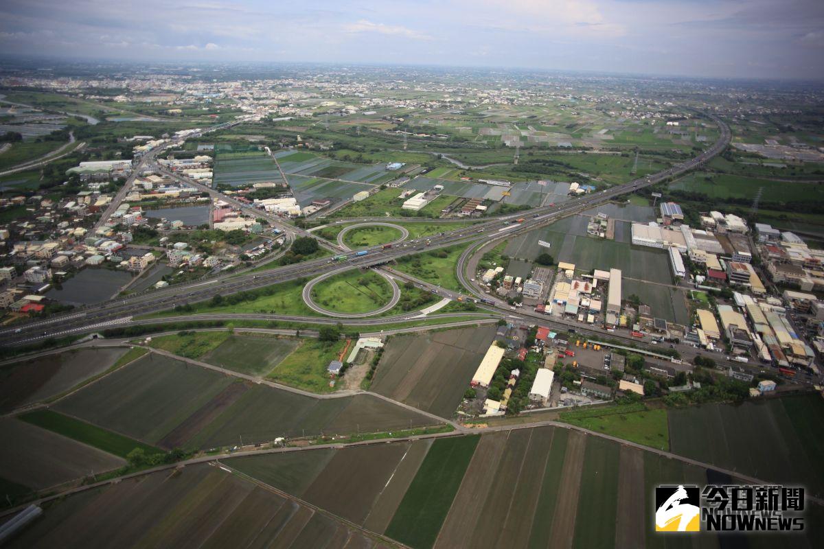 ▲小東工業區東臨省道台一線、西可銜接國道一號對外長程聯繫，市地重劃工程將提升沿線土地價值與工商業活動，未來發展將指日可待。（圖／記者蘇榮泉攝，2018.11.13）