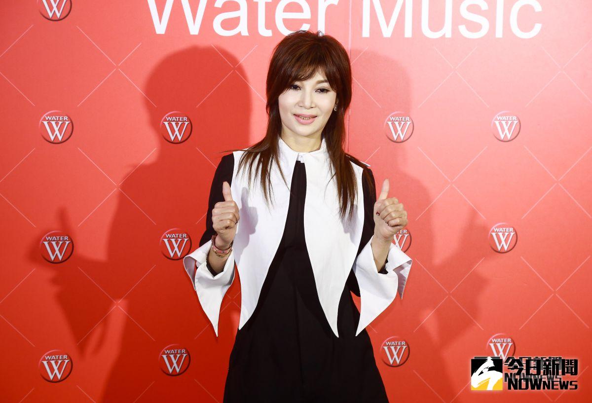 ▲蔡秋鳳「離水的魚」新專輯記者會。（圖／記者葉政勳攝 , 2018.11.15）