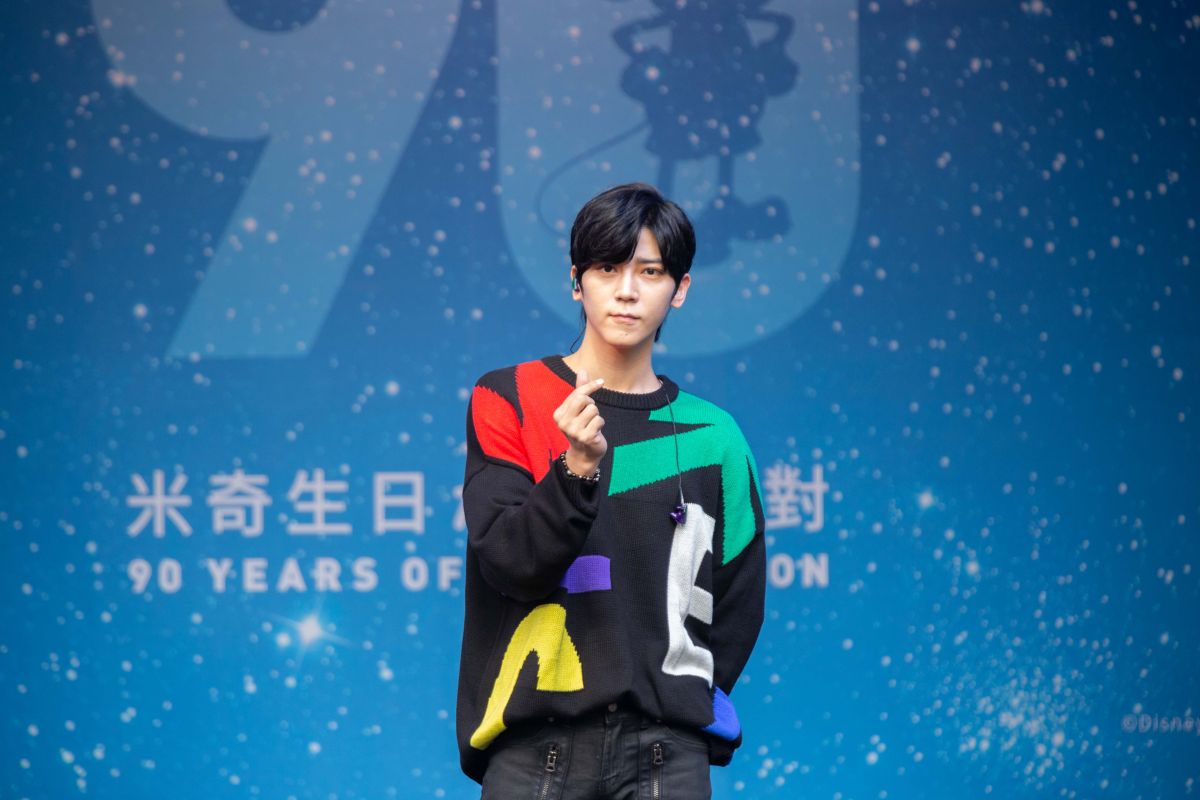 ▲Bii 畢書盡擔任《米奇生日FUN派對》活動大使。(台灣華特迪士尼提供)