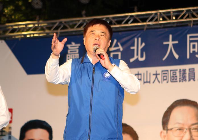 國民黨副主席、前台北市長郝龍斌20日批評，台北市長柯文哲是「動口不動手、割稻尾」的市長。（圖／記者葉滕騏攝,2018.11.20）