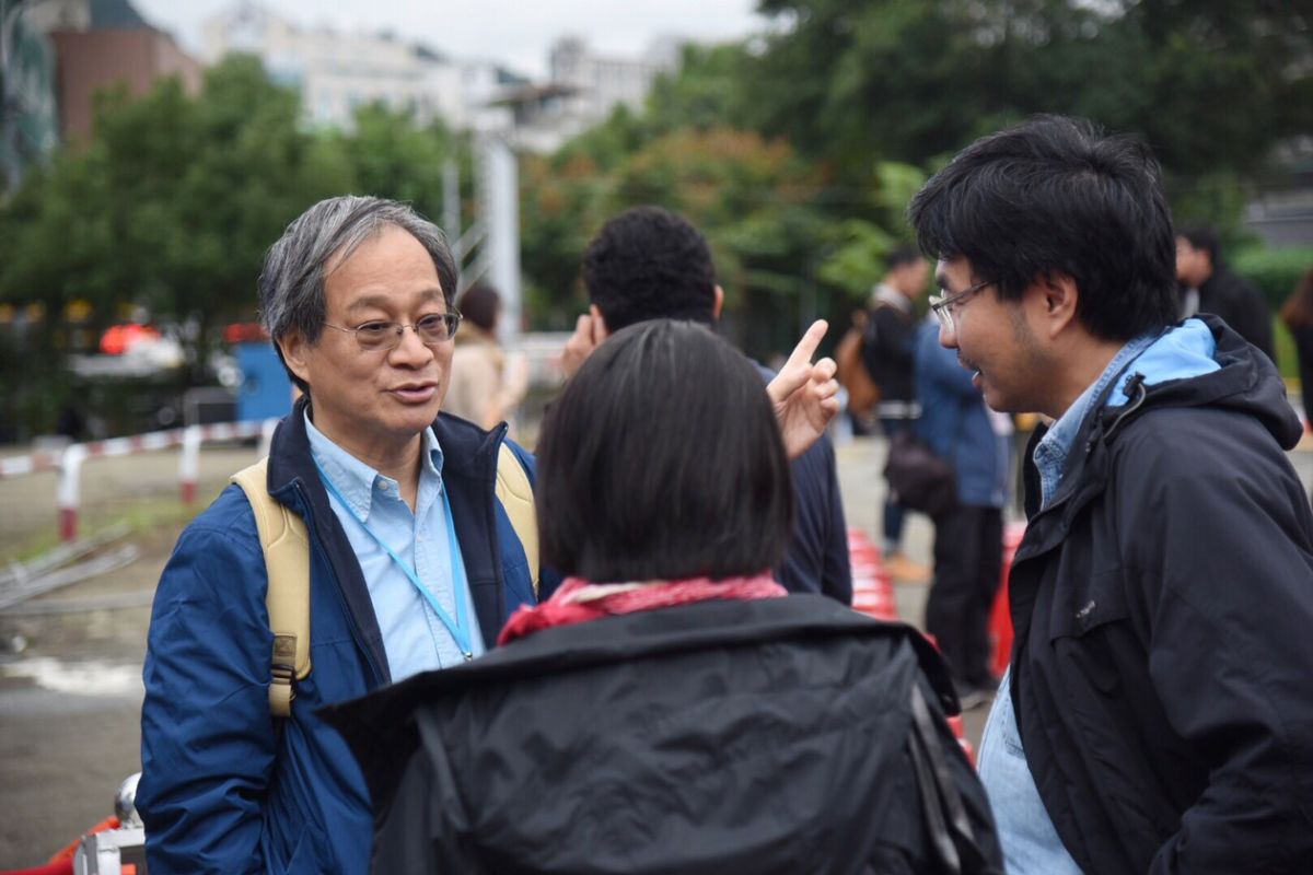 台北市長柯文哲23日晚間選在四四南村舉辦選前之夜。（圖/記者陳明安攝,2018.11.23）