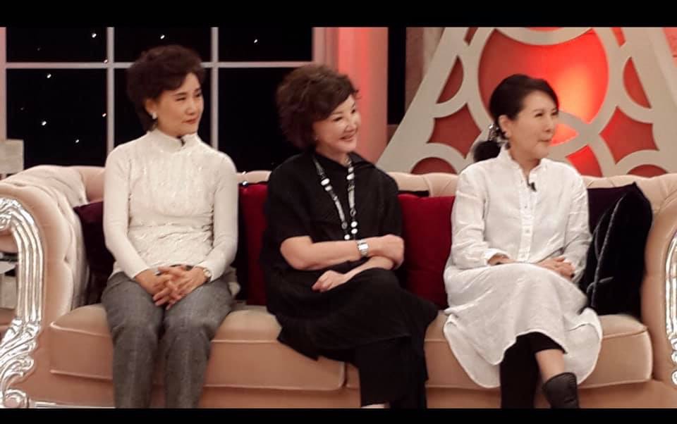 ▲李麗鳳（右）過世，享壽67歲。（圖／翻攝自臉書，2018.11.25）