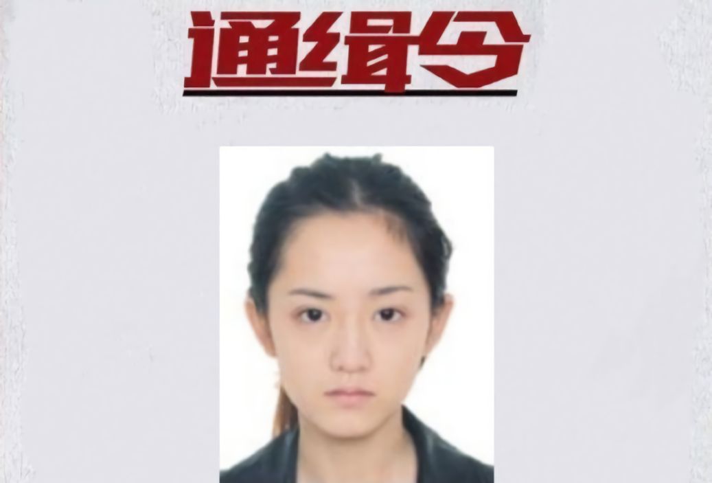 ▲詐騙集團涉案少女卿晨璟靚因擁有高顏值，而意外走紅。（圖／微博）