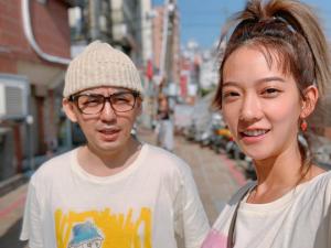 黃子佼前世愛拐騙孩子「孟耿如是其一」！14歲就嫁他堅持一起逃亡
