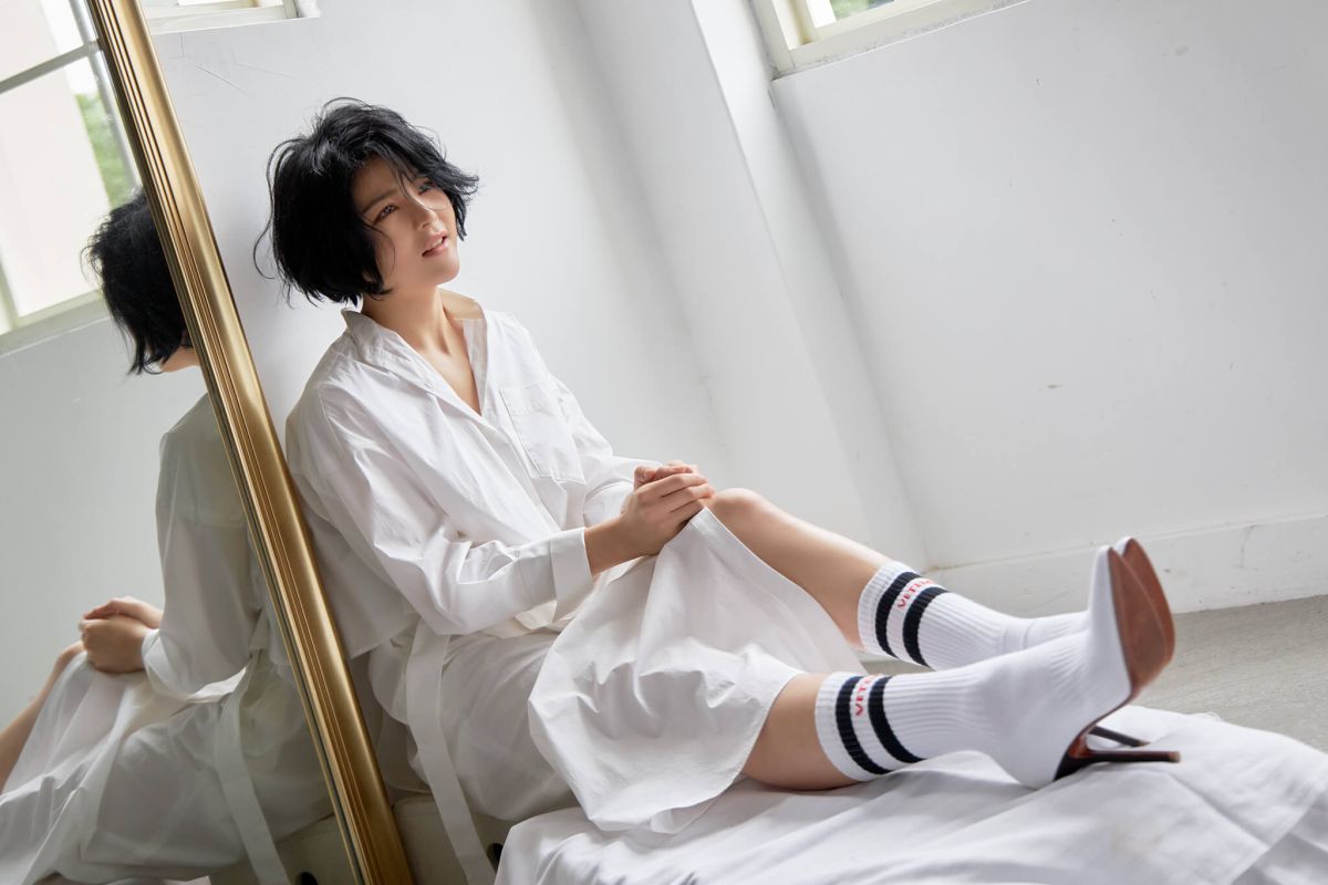 ▲大馬歌手邱詩凌來台奮鬥，拍攝MV時想起2年來的努力，數度鼻酸。（圖／寰亞唱片提供）