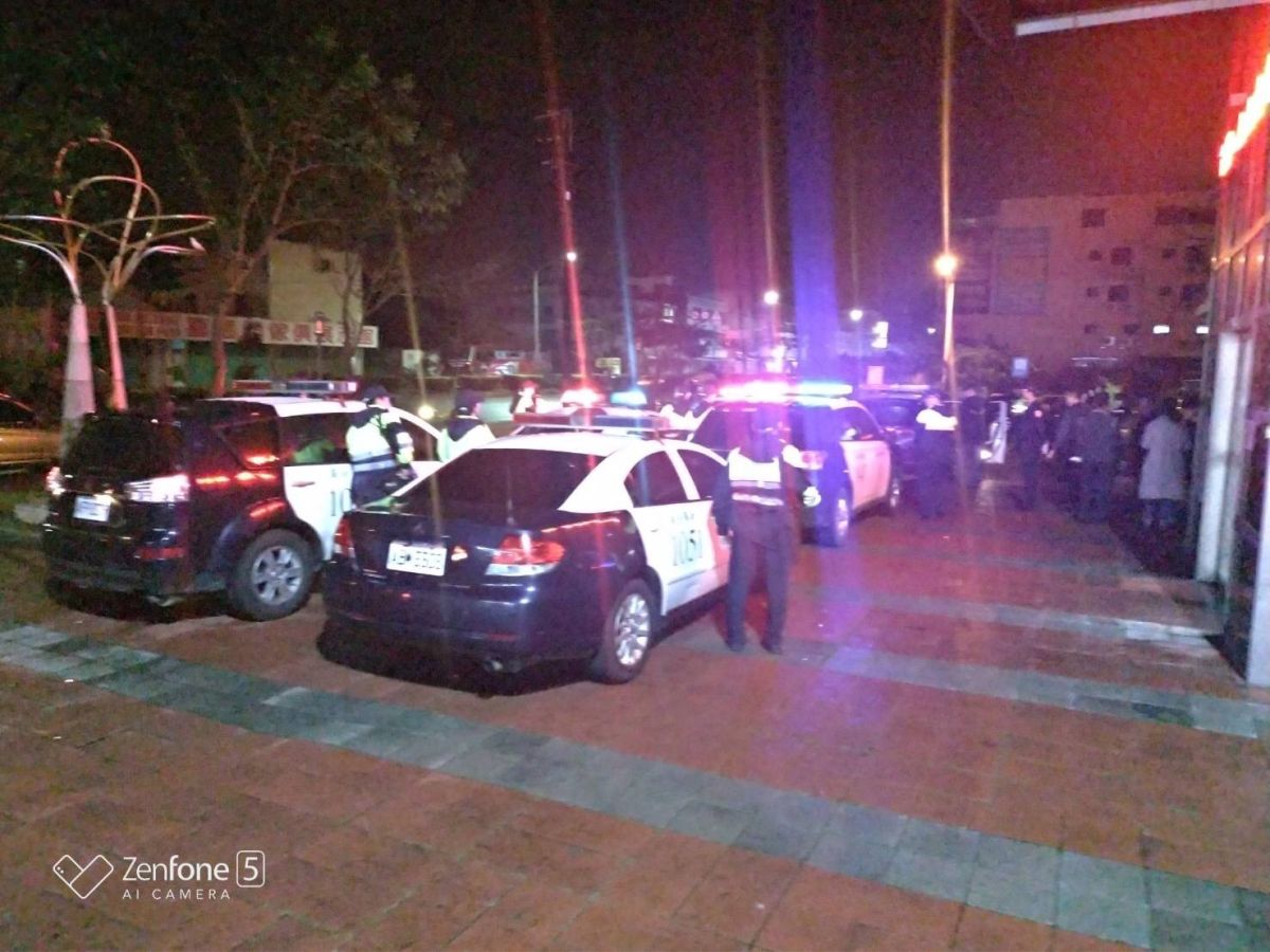 ▲新竹地檢署指揮新竹縣警方大規模掃蕩，肅槍、掃黑、掃毒展示公權力。（圖／新竹縣警局提供）