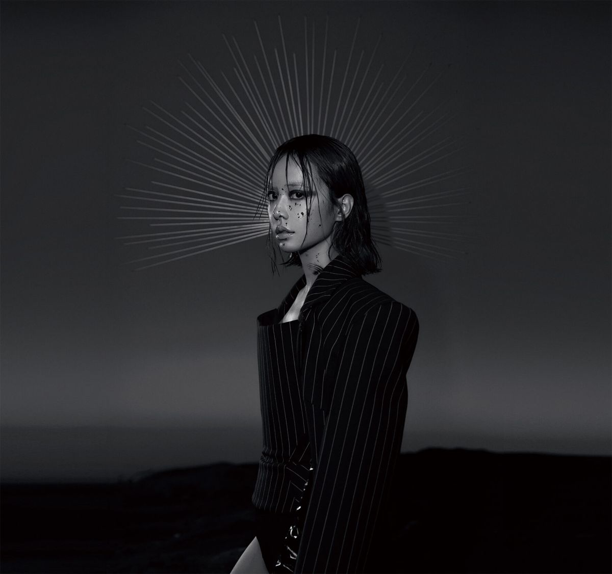 ▲蔡依林新專輯封面，化身「怪美」鬥士。（圖／凌時差提供）