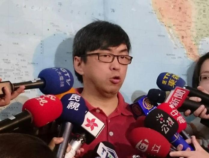 段宜康宣布退出政壇　捐兩任立委年終、不任黨公職
