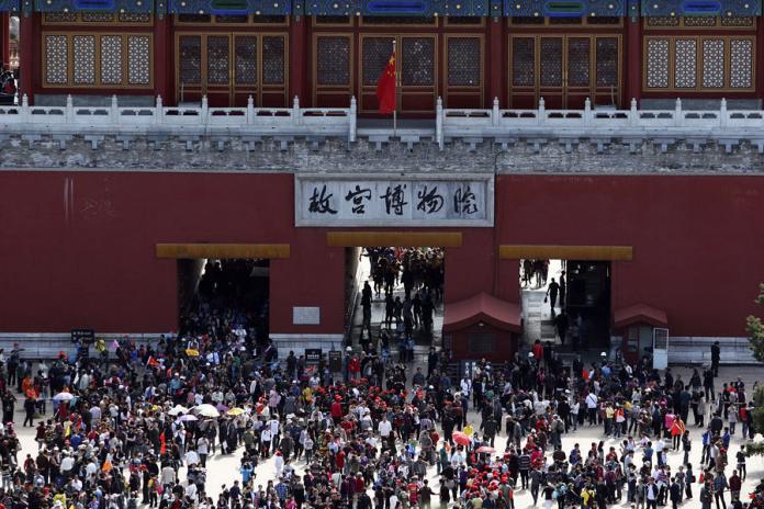 ▲北京故宮自2009年起，就已經首次突破了1000萬，後續每年基本上都以百萬人次在增長。 （圖 / 翻攝自網路）