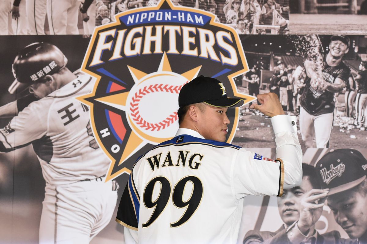 ▲王柏融加盟北海道日本火腿鬥士隊。（圖／記者林柏年攝，2018.12.19）