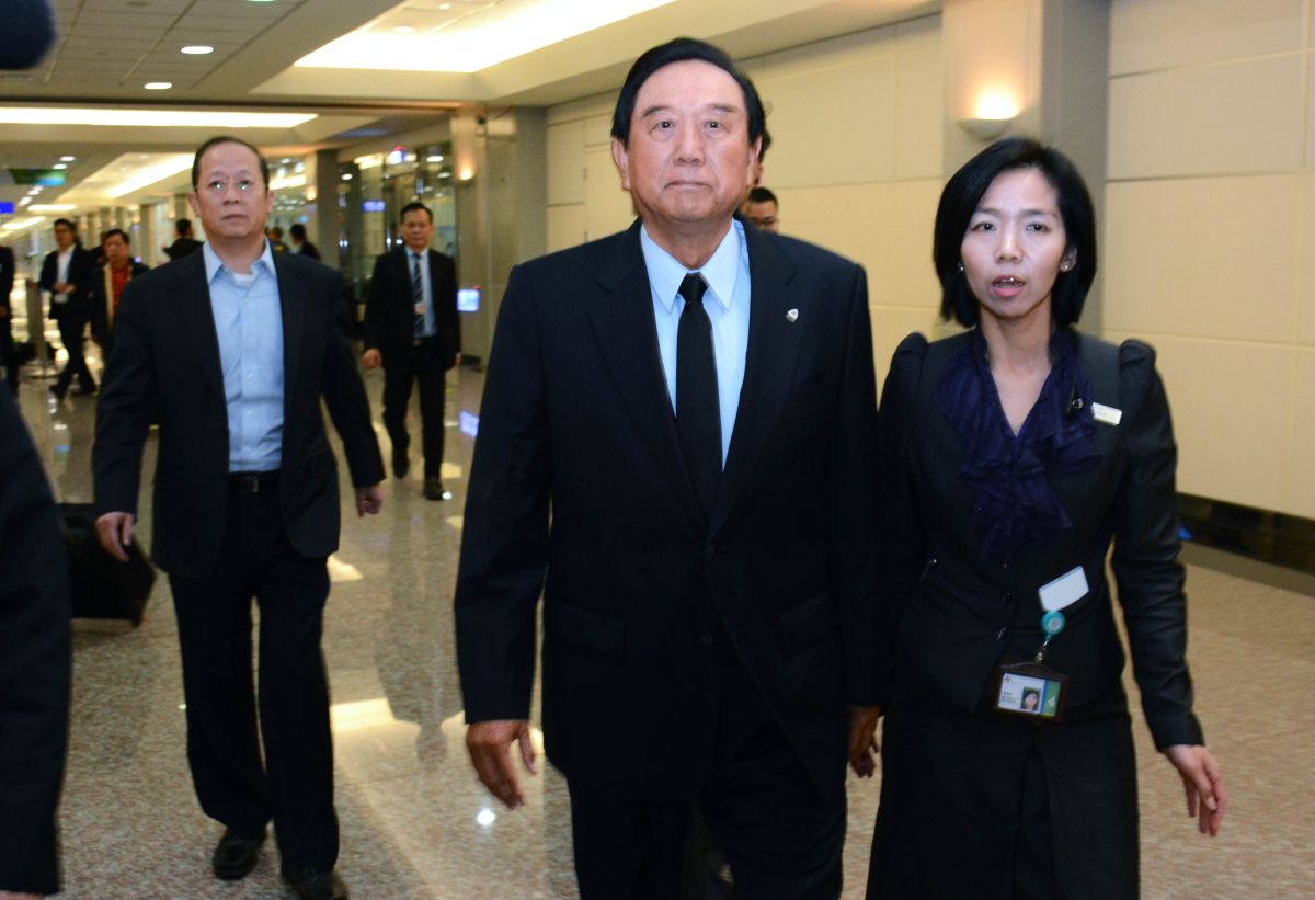 ▲海協會前會長陳雲林今天低調搭機抵台，預計下午將前往台北弔唁日前過世的海基會前董事長江丙坤。（圖／記者李春台攝, 2018.12.20）