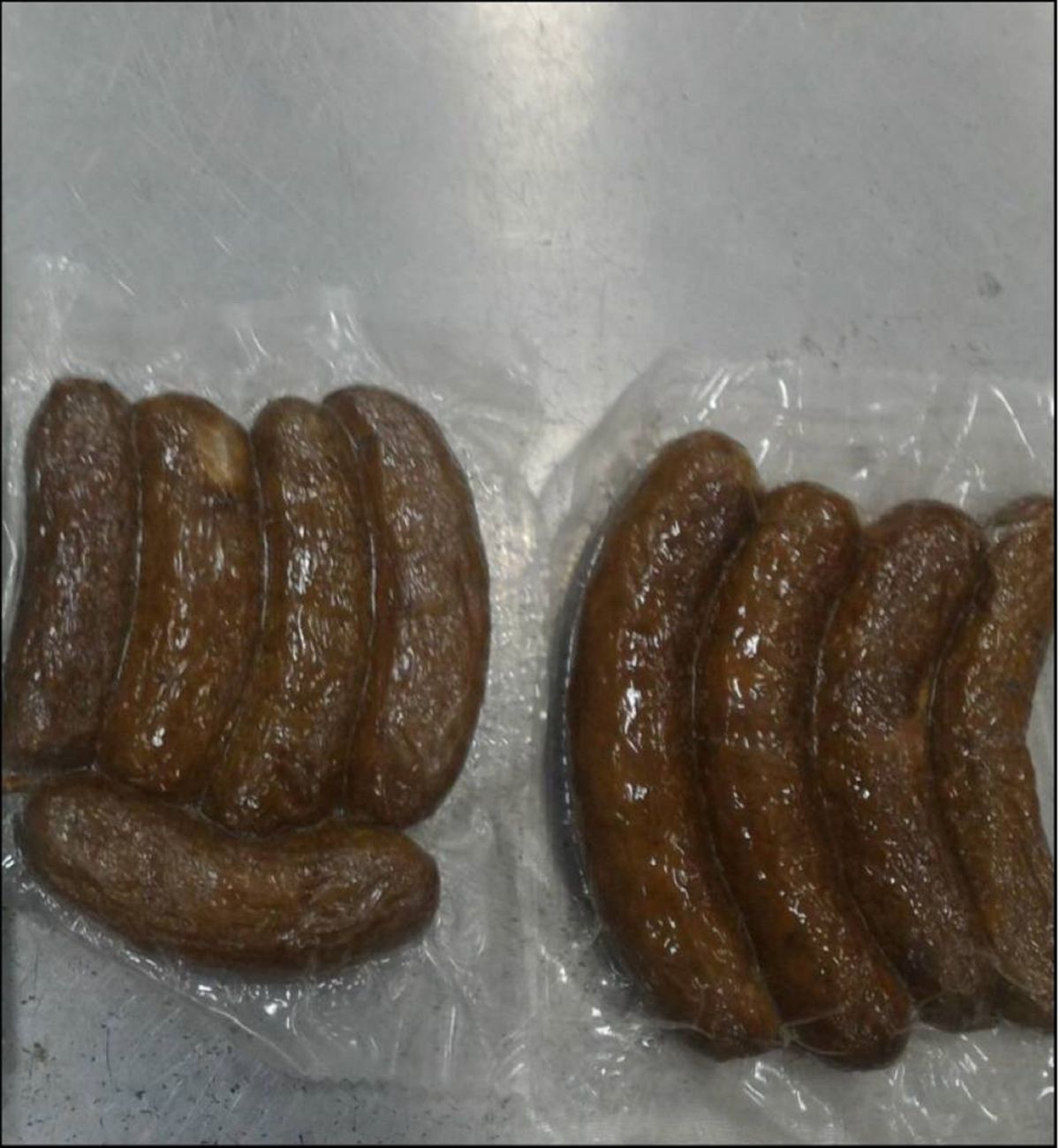 驗出非洲豬瘟基因之豬肉香腸。（圖／防檢局提供）