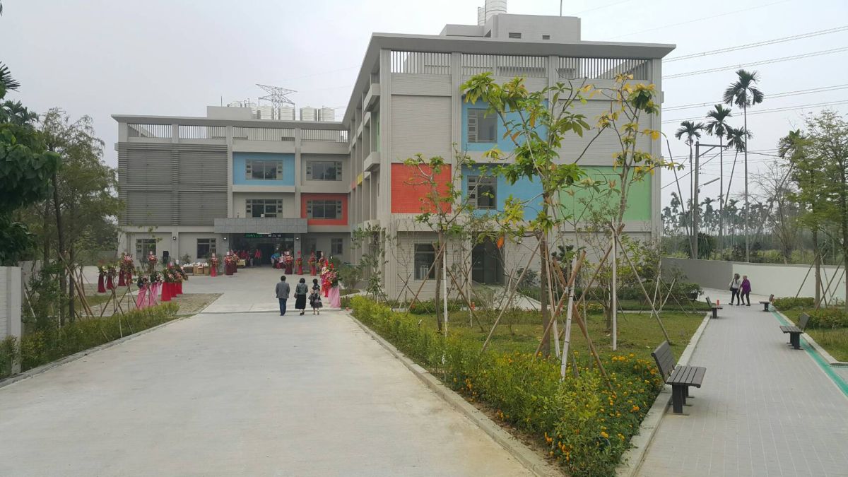 ▲約翰樂活護理之家開幕啟用，將五星飯店級的服務模式帶入，更採取水平垂直律動復健模式，建立院民自力支援生活。（圖/約翰樂活護理之家提供，2018.12.23）