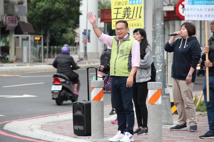 印尼海嘯受困市民 透過王義川協助預計可返台