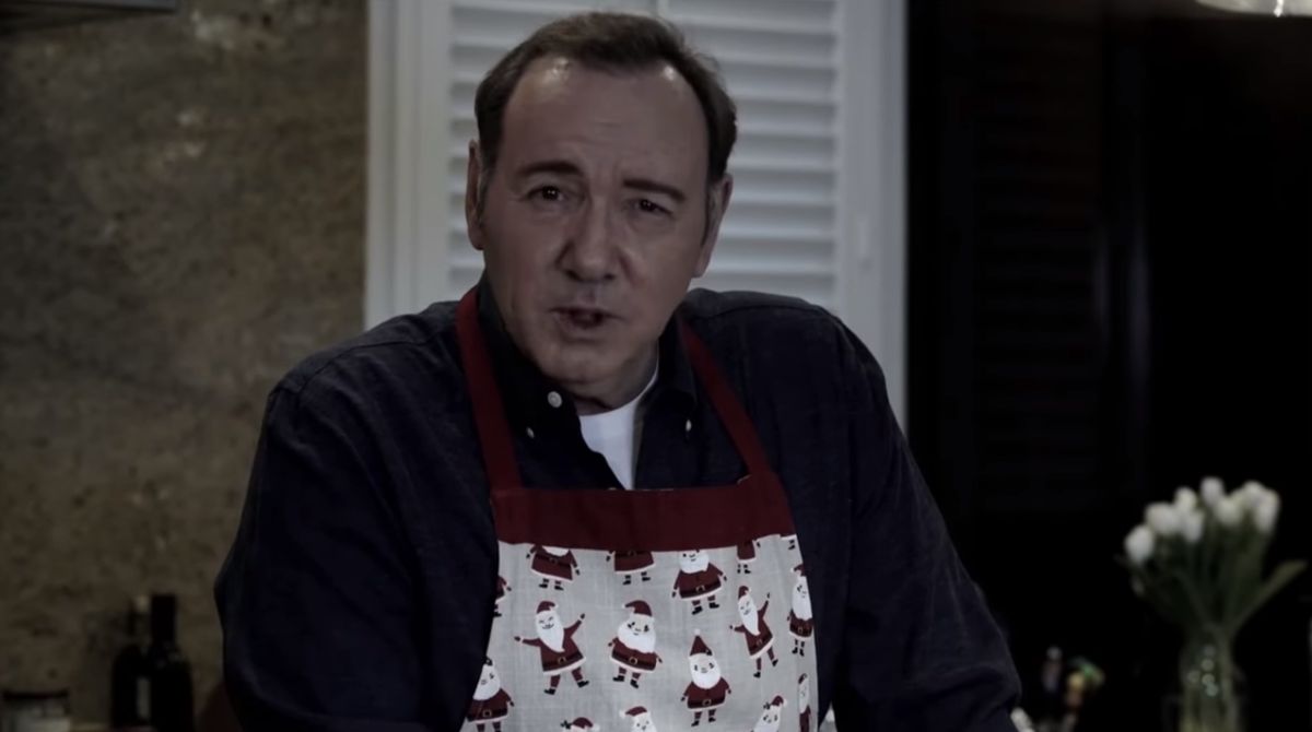 ▲奧斯卡影帝凱文史貝西出庭前夕，拍影片似回應外界性侵指控。（圖／YouTube）