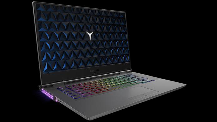 ▲聯想推出 Legion Y730 筆電，特別的就是 Corsair iCUE RGB 背光式鍵盤。（圖／廠商提供）