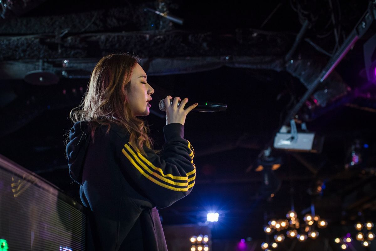 ▲吳卓源28日晚舉辦音樂分享會，與歌迷同樂。（圖／華風數位提供）