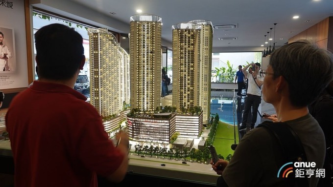 ▲ 房市回溫 ，今年來北台灣住宅新建案完銷比例年增1.8個百分點。(鉅亨網記者張欽發攝)
