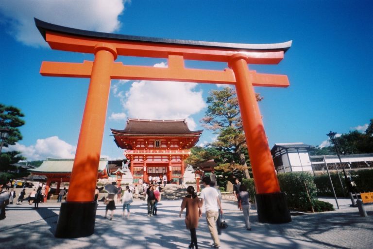 過年訪京都伏見稻荷大社　小心誤闖魔神仔禁區！
