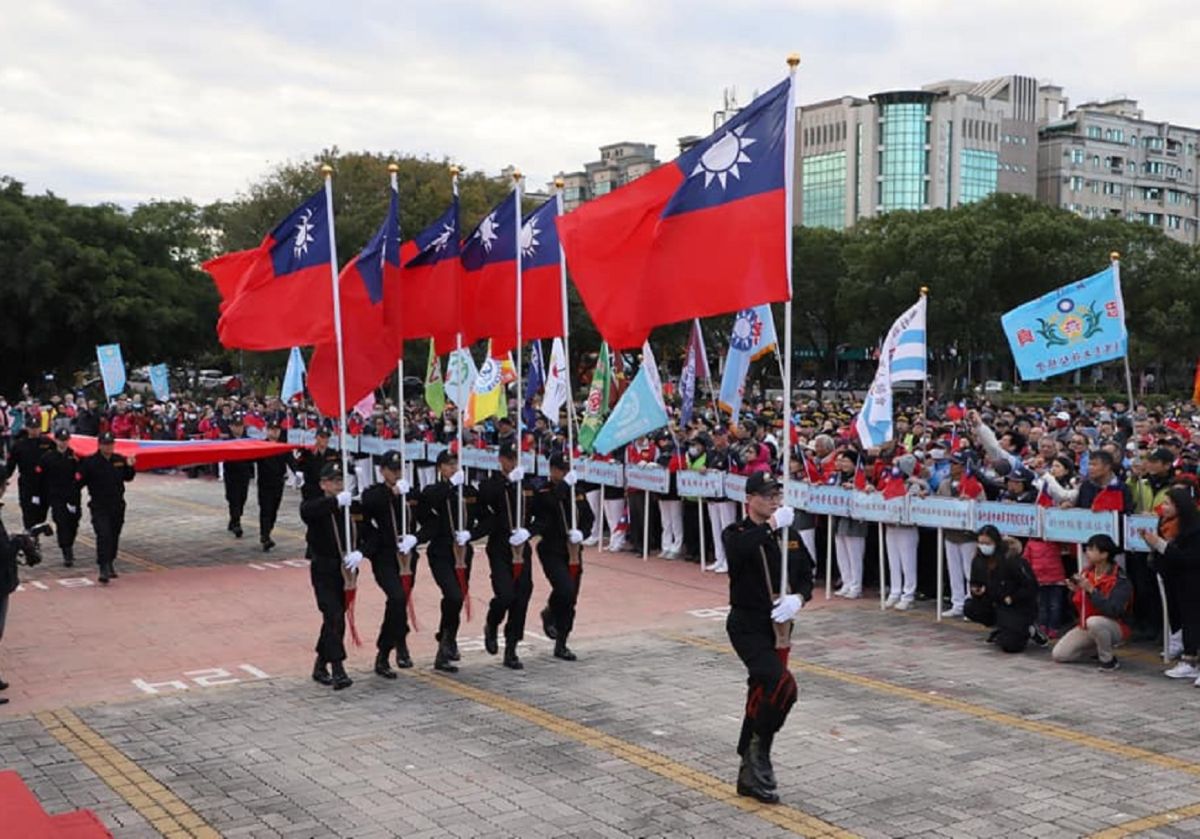 ▲新竹縣政府元旦升旗典禮，縣長楊文科許諾打造未來30年榮景。（圖／記者誾宣震攝，2019.01.01）