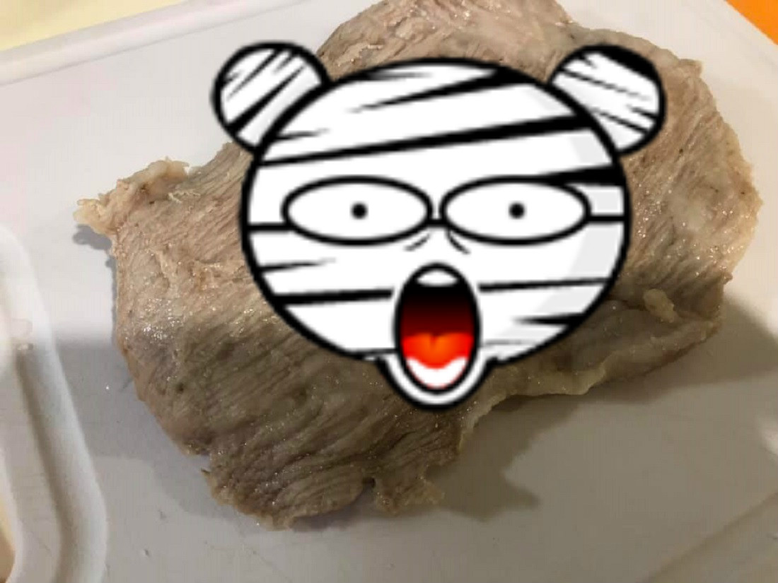 ▲好市多豬頰肉煮熟後竟驚見密集黑點。（圖／翻攝自臉書社團「 Costco 好市多 商品經驗老實說」）