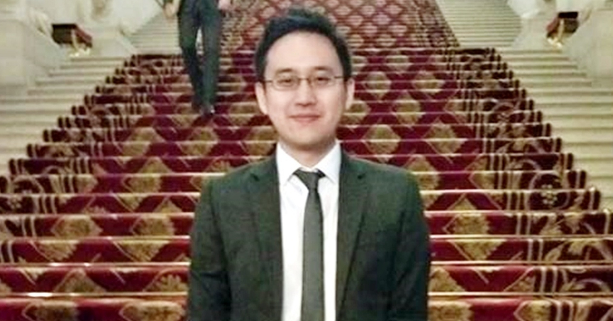 ▲「口譯哥」趙怡翔外派美國，遭質疑違反升遷倫理。外交部強調「用人唯才」。( 圖 / 翻攝 趙怡翔臉書 )