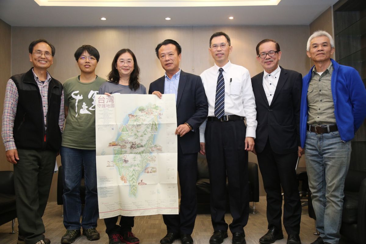 ▲嘉義縣長翁章梁(中)將專責打造山海共榮的國家級觀光綠道。（圖／嘉義縣政府提供 , 2019.01.09）