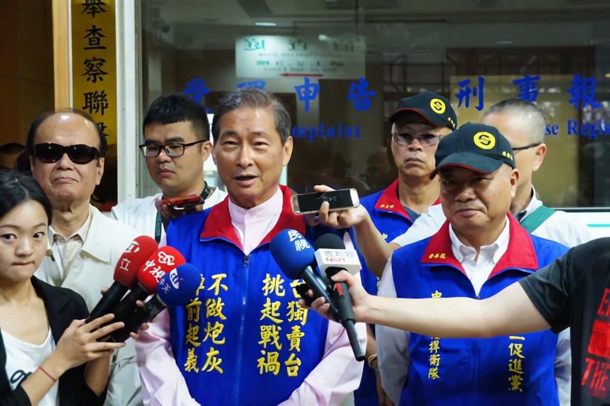 ▲向藍色選民喊話！張安樂：「中華民國是統一的絆腳石。」（圖／翻攝自張安樂臉書）