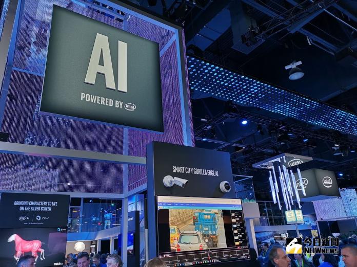 ▲CES 2019 展中，Intel 展出相當豐富的技術應用，其中包含最夯的 AI、Smart City、5G、VR..與眼球追蹤技術。（圖／記者劉士成攝。2019.01.10）
