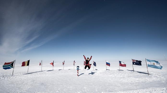 亞洲第一支以越野滑雪方式抵達南極點的南極長征隊。（圖／劉柏園提供）