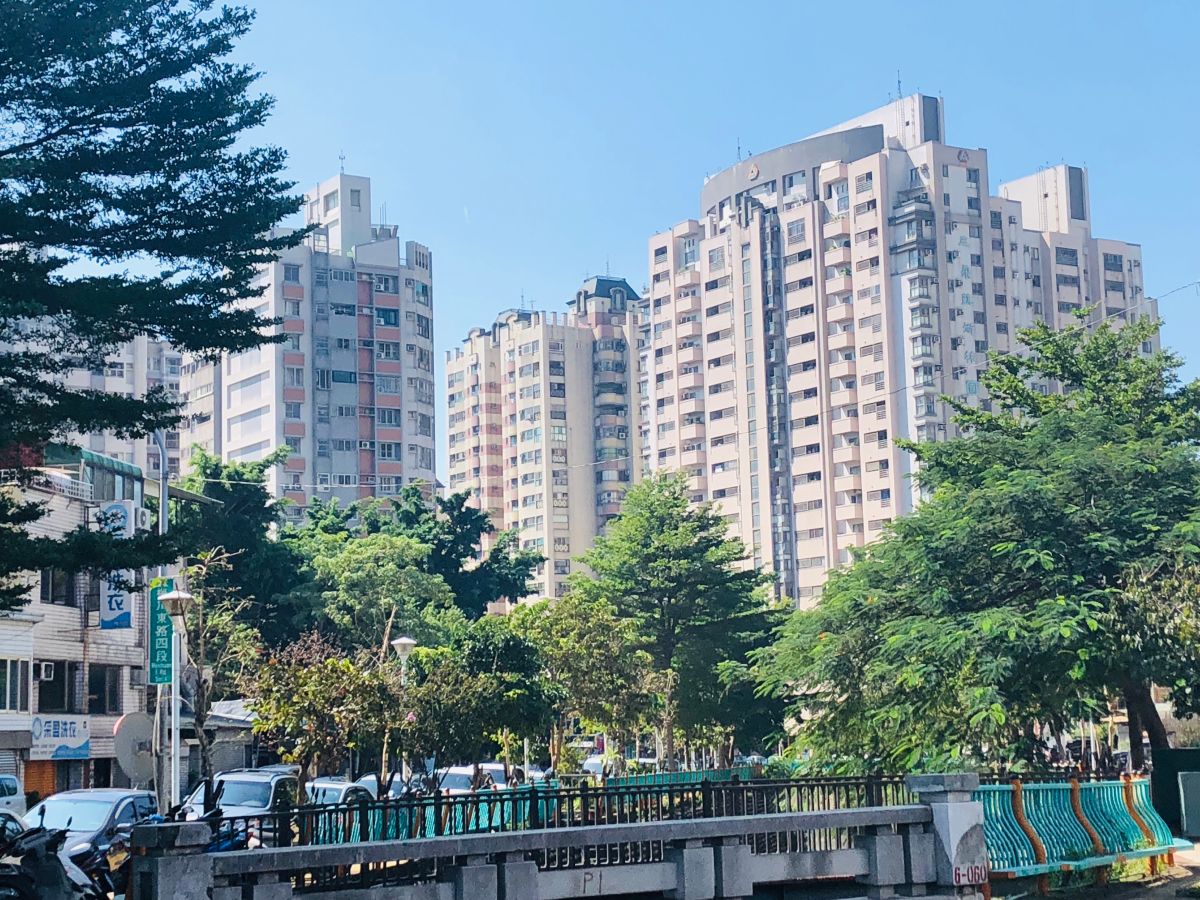 ▲夫妻房產贈與，生前贈送免課徵土地增值稅與贈與稅(圖/信義房屋提供)