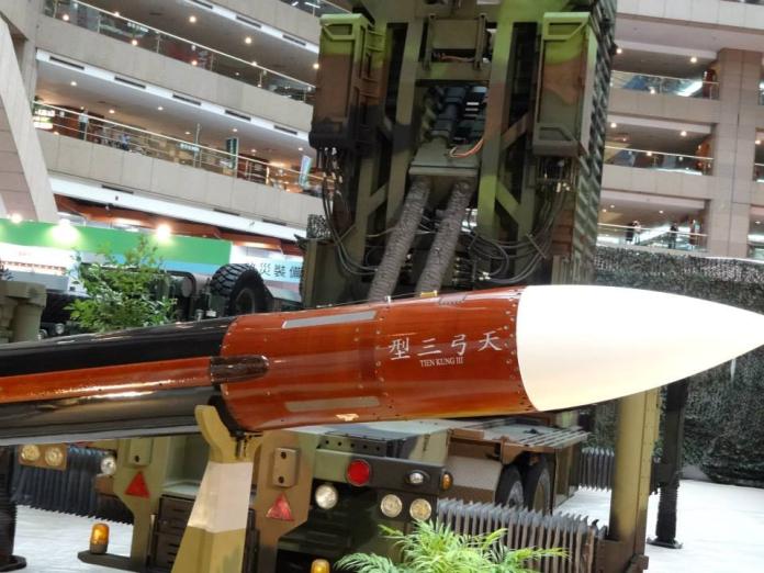 ▲2013年台北航太暨國防展中，展出天弓三型飛彈模型。（圖／記者呂炯昌攝）