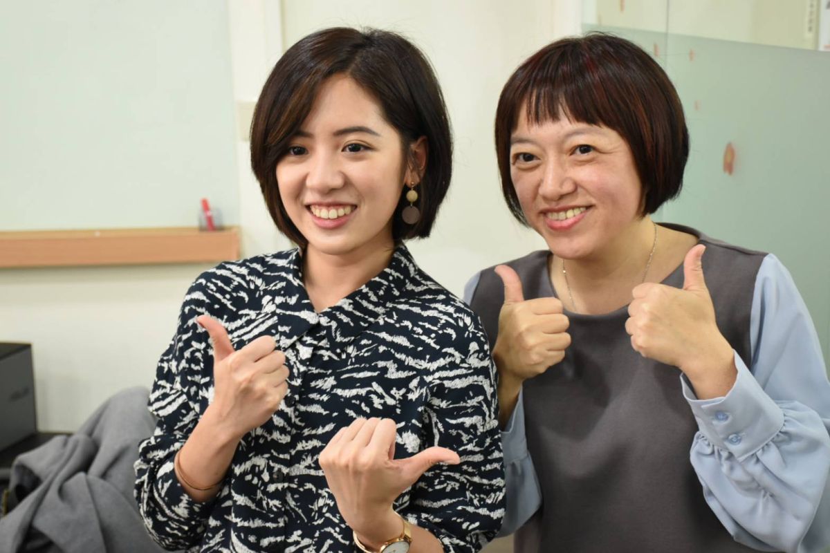 NOWnews今日新聞最新直播節目「小玉巷仔內」，1月18日（周五）中午邀請到超人氣「學姊」黃瀞瑩來作客。（圖/NOWnews）