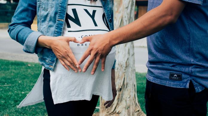 醫師表示，因輸卵管阻塞導致不孕佔不孕症的30%以上，近年來有逐漸增加的趨勢。（圖／擷取自pixabay）