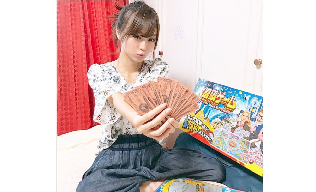 ▲日本人新年愛玩的桌遊之一「雙六」。（圖／翻攝自mi_yan0101 IG）